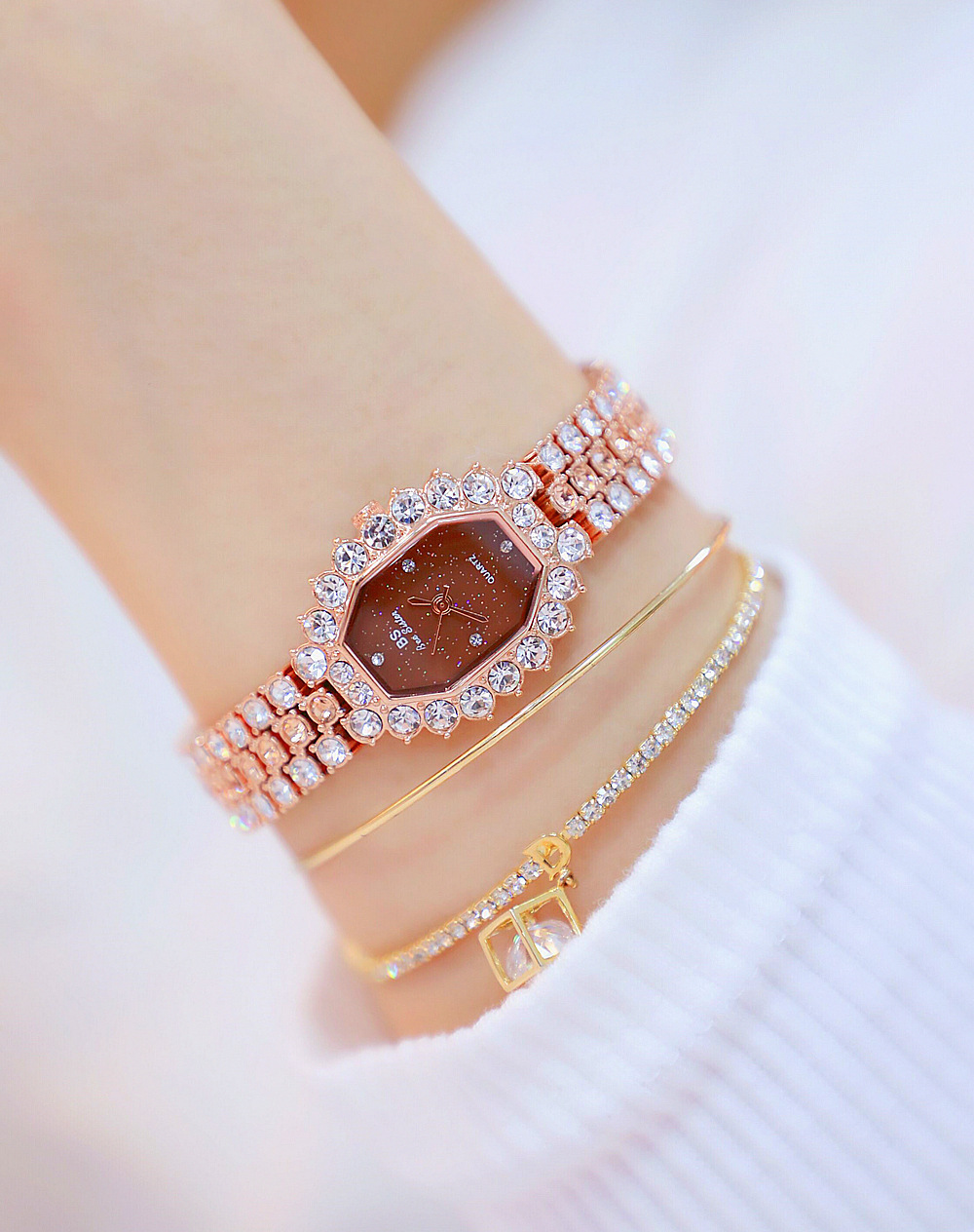 Luxury Full Diamond Steel Band Quartz Watch - Image 9